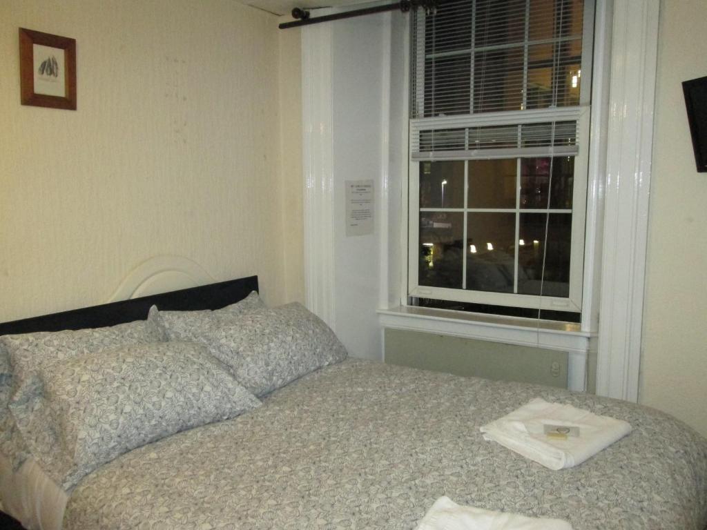 St Enoch Hotel Glasgow Room photo