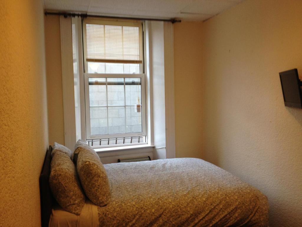 St Enoch Hotel Glasgow Room photo
